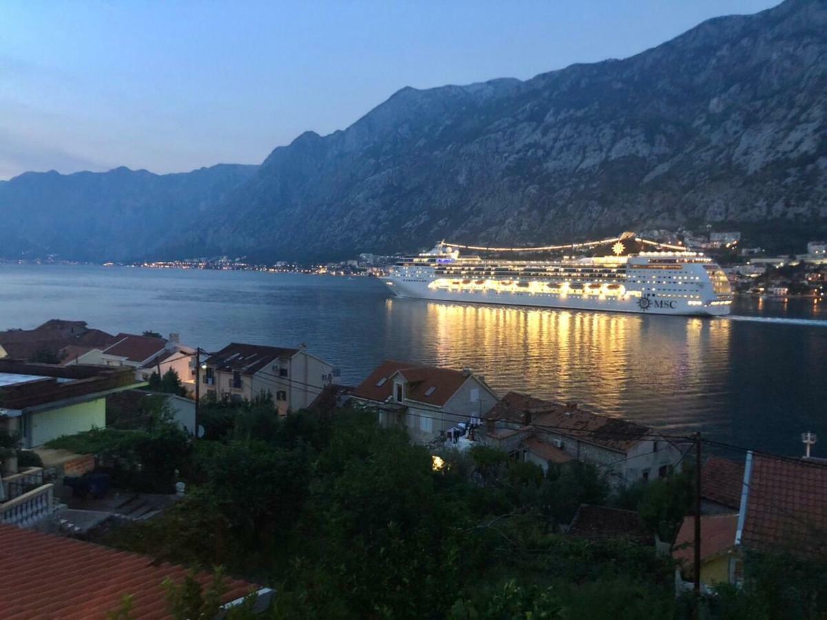 House With Big Terrace And Beautiful Sea View Villa Kotor Kültér fotó