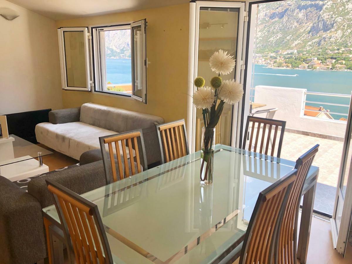 House With Big Terrace And Beautiful Sea View Villa Kotor Kültér fotó